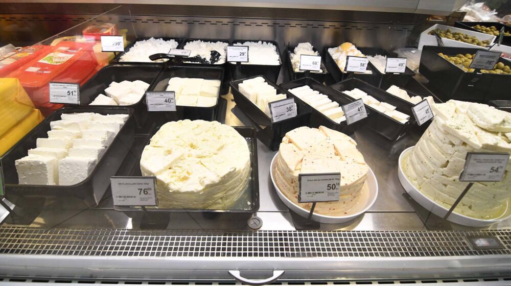 Doneta nova uredba: Kako da znamo koji proizvodi liče na sir, kajmak, mlečne namaze... a u stvari sadrže biljne masti? 1