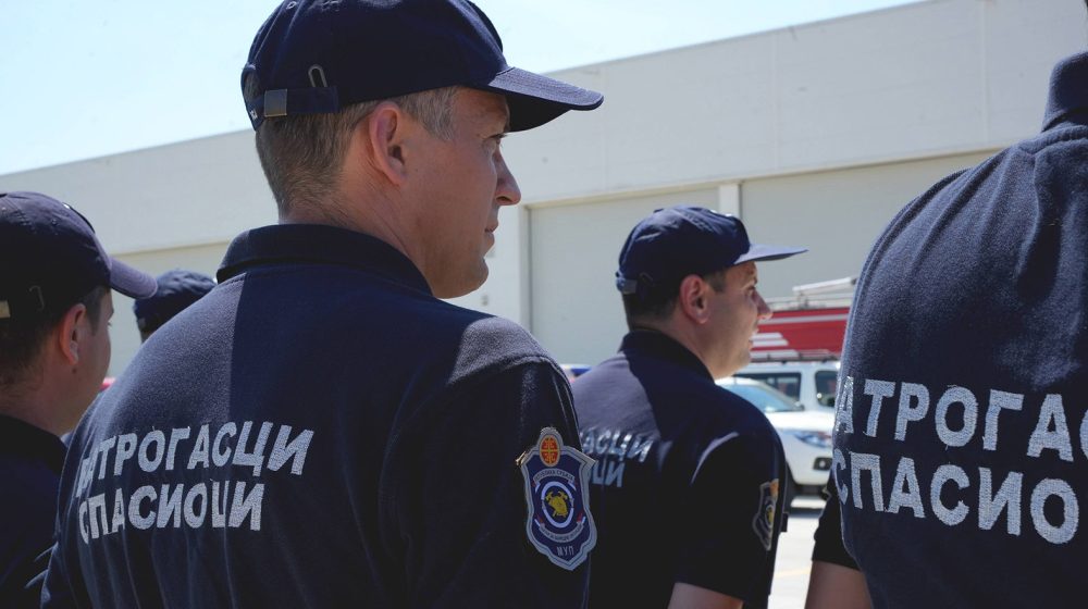 Dačić: Vatrogasci spasioci ove godine spasili 505 ljudi 1