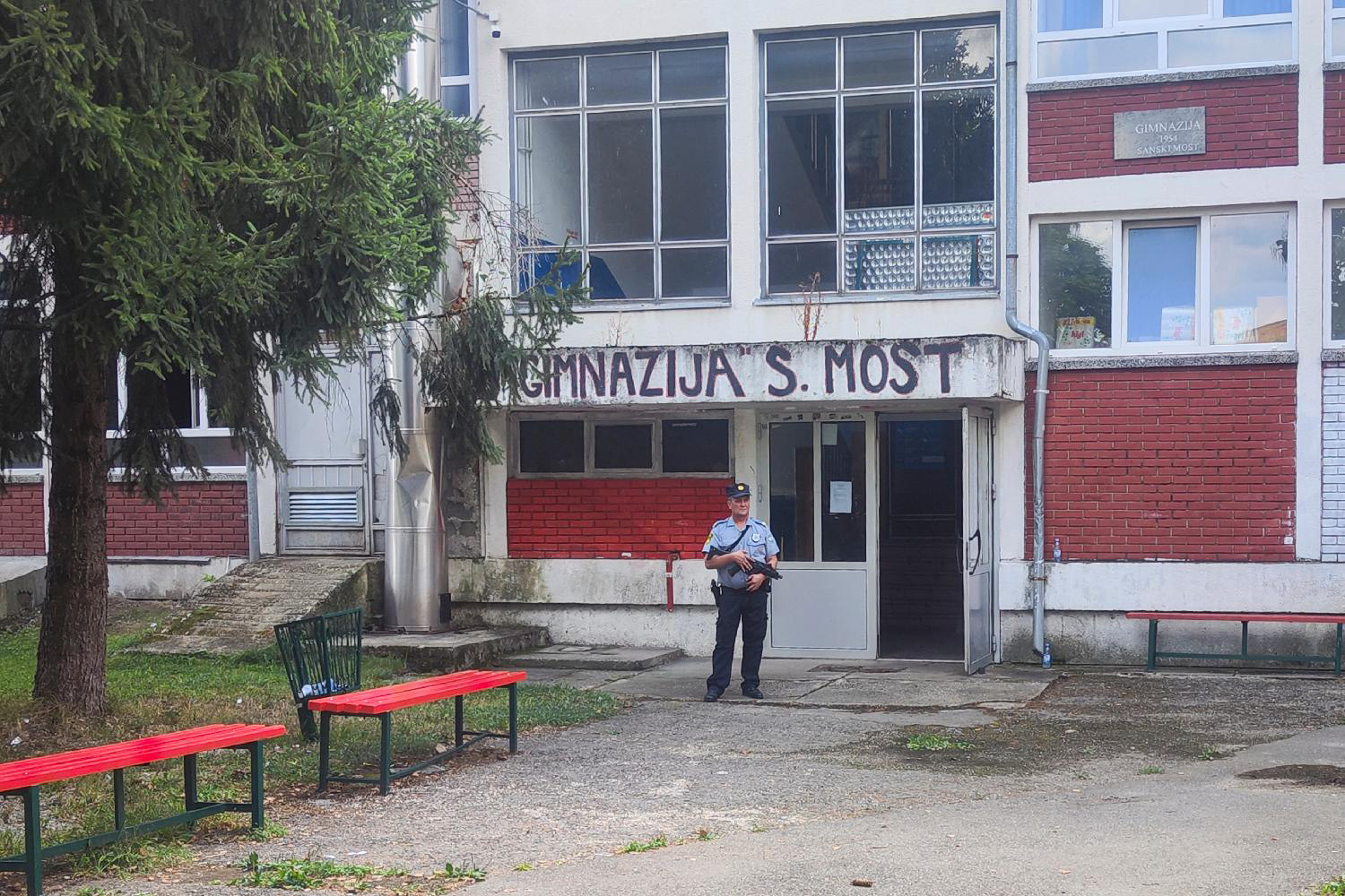 Zločin kakav Sanski Most ne pamti: Šta se do sada zna o trostrukom ubistvu (FOTO) 2 Zločin kakav Sanski Most ne pamti: Šta se do sada zna o trostrukom ubistvu (FOTO) 2