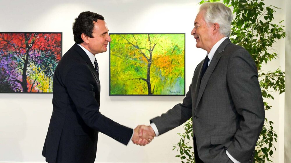 Direktor CIA je pohvalio Beograd za ponašanje prema ratovima u Ukrajini i na Bliskom istoku: Istraživač Demostata za Danas 1