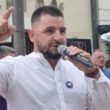 Pokret Tvrđava: Sud odbacio predlog za duži pritvor aktivisti Nikoli Krstiću 2