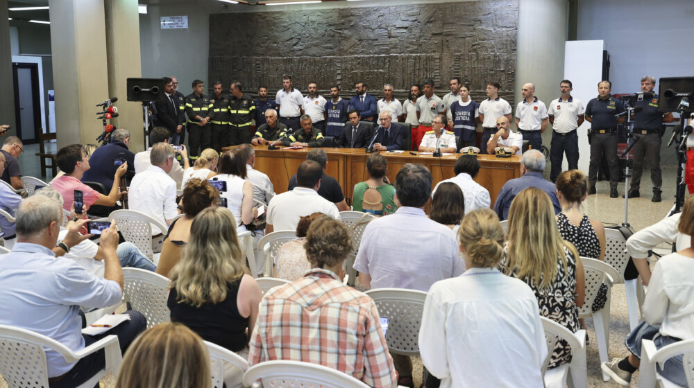 Kapetan jahte koja je potonula kod Sicilije - ćuti 1