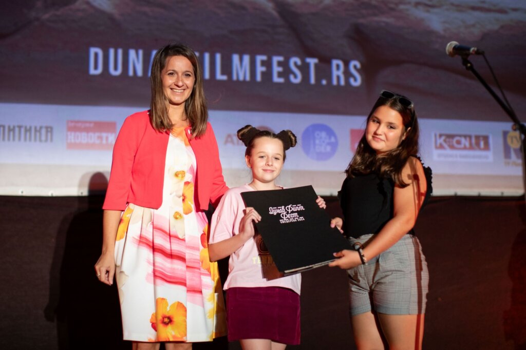 „Objašnjenje za sve“ Gabora Rajsa dobitnik nagrade „Dunavska lađa“ za najbolji film na 7. Dunav Film Festu 3