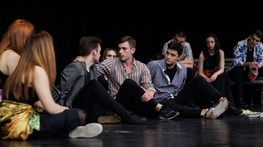 teatrijum garavi sokak