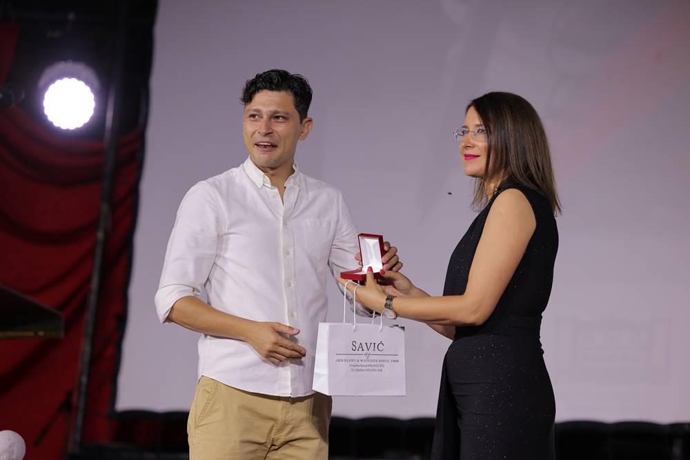 Premijerom filma “Bauk” i dodelom nagrada sinoć svečano otvoren 48. festival Filmskog scenarija u Vrnjačkoj Banji 3 Premijerom filma “Bauk” i dodelom nagrada sinoć svečano otvoren 48. festival Filmskog scenarija u Vrnjačkoj Banji 3