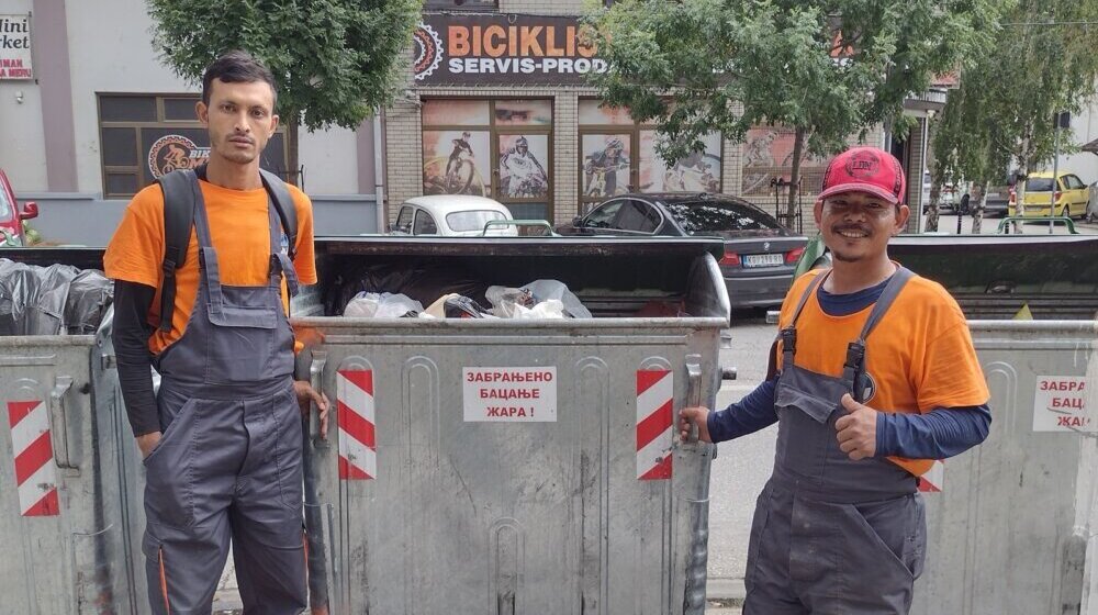 U Srbiji je baš lepo, ljudi su dobri i ljubazni: Reporter Danasa sa Nepalcima koji u Kragujevcu rade na odnošenju komunalnog otpada 1