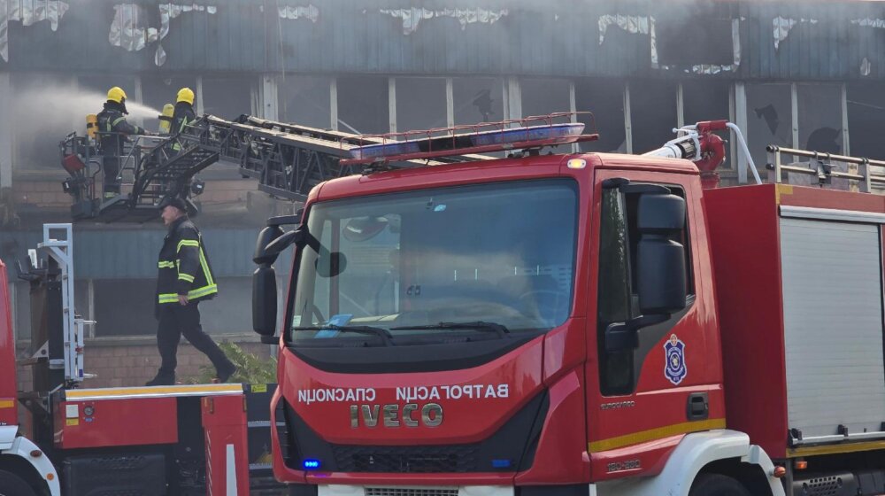 Vlada Srbije: Postoji sumnja da je uzrok požara u Domu za stara lica u Vojki ljudski faktor 1