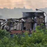Ugašen požar u Zemunskoj ulici na Novom Beogradu (VIDEO) 11