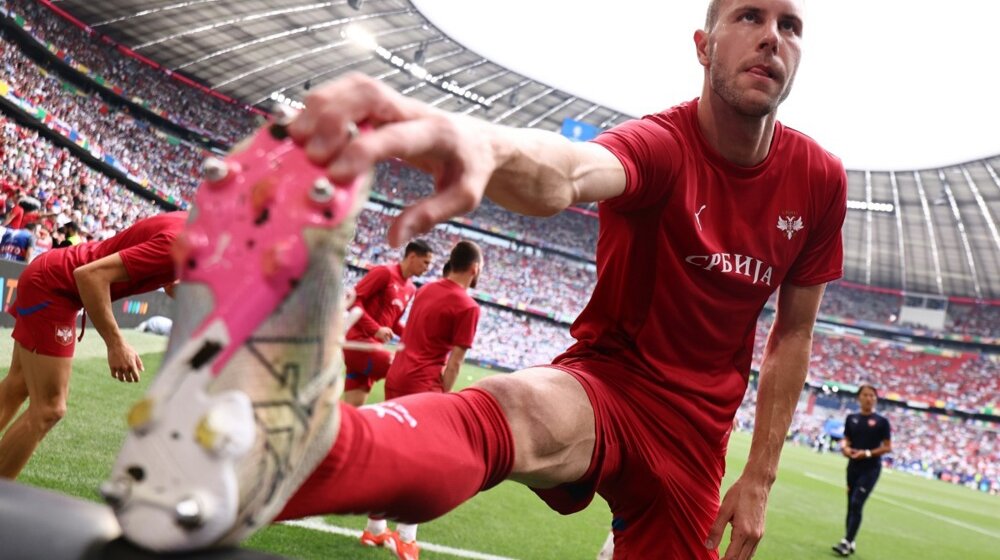 Srpski reprezentativac postigao svoj debitantski gol za Milan na gostovanju Laciju (VIDEO) 1