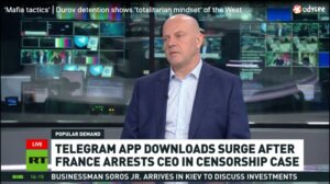 "Mnogo bolji predlog od bojkota Skupštine Srbije je da se izvrši pritisak na vladajuću većinu da sazove sednicu skupštine na kojoj bi jedine tačke dnevnog reda bile vezane za stvaranje uslova za ravnopravne i transparentne izbore, kaže za Danas Aleksandar Pavić, poslanik MI snaga naroda.