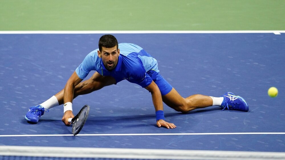 Ja sam Novak Đoković, dinamičan, fleksibilan i odlučan: Srpski teniser predstavio opremu u kojoj će nastupati na US openu (VIDEO) 1