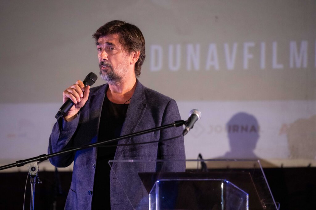 Počeo 7. Dunav Film Fest: Glumac Vojin Ćetković svečano otvorio festival 2 Počeo 7. Dunav Film Fest: Glumac Vojin Ćetković svečano otvorio festival 1