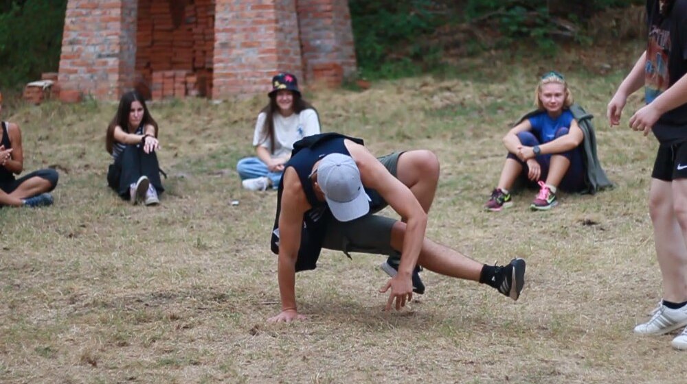 “Dečiji centar” iz Zaječara po četvrti put organizuje međunarodni kamp za mlade, na Staroj Planini, u selu Vrtovac 1