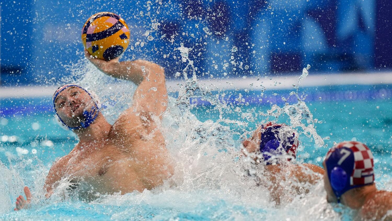 I u Parizu izronilo zlato: Od danas vaterpolisti Srbije imaju novo zvanje - trostruki uzastopni olimpijski šampioni 3 I u Parizu izronilo zlato: Od danas vaterpolisti Srbije imaju novo zvanje - trostruki uzastopni olimpijski šampioni 3