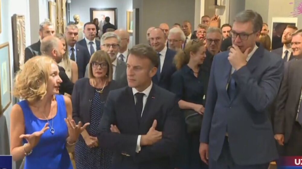 Makron i Vučić obišli postavku Galerije Matice srpske u Novom Sadu 1