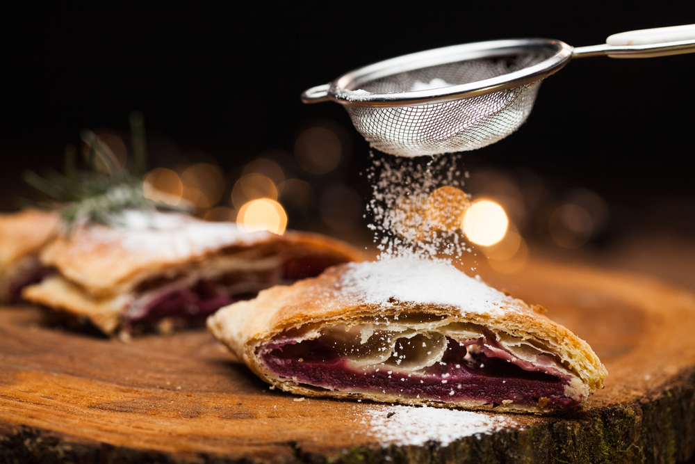 Pita sa šljivama od gotovih kora - idealan način da iskoristite sezonu ovog divnog sočnog voća 1