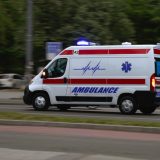 Muškarac teško povređen u propadanju lifta na Voždovcu 8