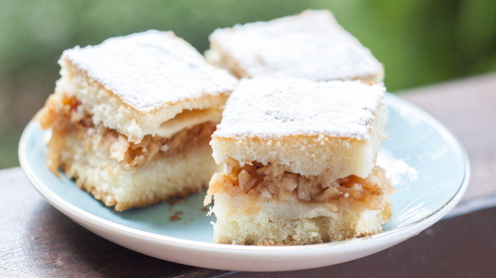 lenja pita sa jabukama