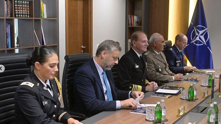 Bratislav Gašić se sastao sa komandantom Komande združenih snaga NATO 1