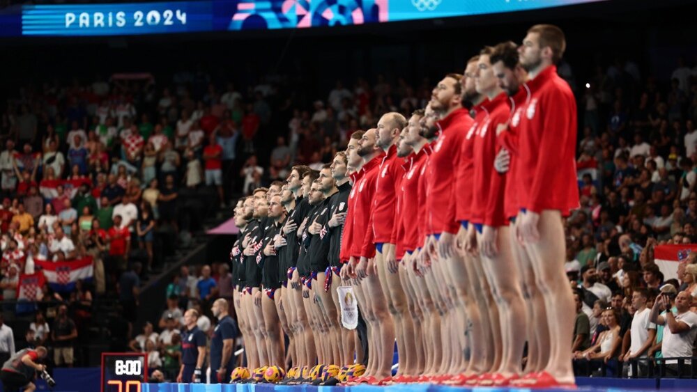 I u Parizu izronilo zlato: Od danas vaterpolisti Srbije imaju novo zvanje - trostruki uzastopni olimpijski šampioni 6 I u Parizu izronilo zlato: Od danas vaterpolisti Srbije imaju novo zvanje - trostruki uzastopni olimpijski šampioni 6