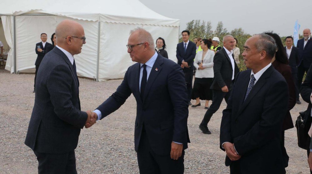 Hoće li premijer Srbije ukinuti imunitet Vesiću po zahtevu tužioca? 1