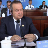 Dačić iz Kine poslao podršku Vučiću, "naročito u vezi sa Kosovom" 15