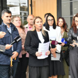 Narodni pokret Srbije (NPS): Hitno procesuirati napadače na naše poslanice 5