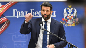 "Nije novost da je Šapić nasilnik": Gradonačelnikove pretnje Đilasu su pravilnost, a ne incident 2