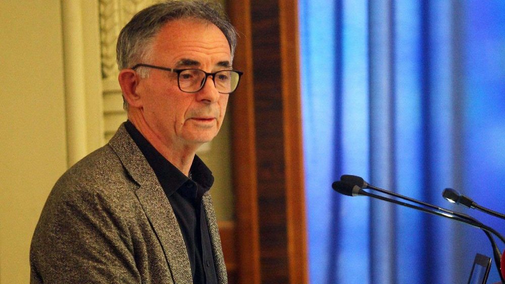 "Deo Hrvata svoj nacionalni indetitet gradi na mržnji prema Srbima": Sagovornici Danasa o incidentu u Splitu gde su huligani prekinuli Dane srpske kulture 4 "Deo Hrvata svoj nacionalni indetitet gradi na mržnji prema Srbima": Sagovornici Danasa o incidentu u Splitu gde su huligani prekinuli Dane srpske kulture 4