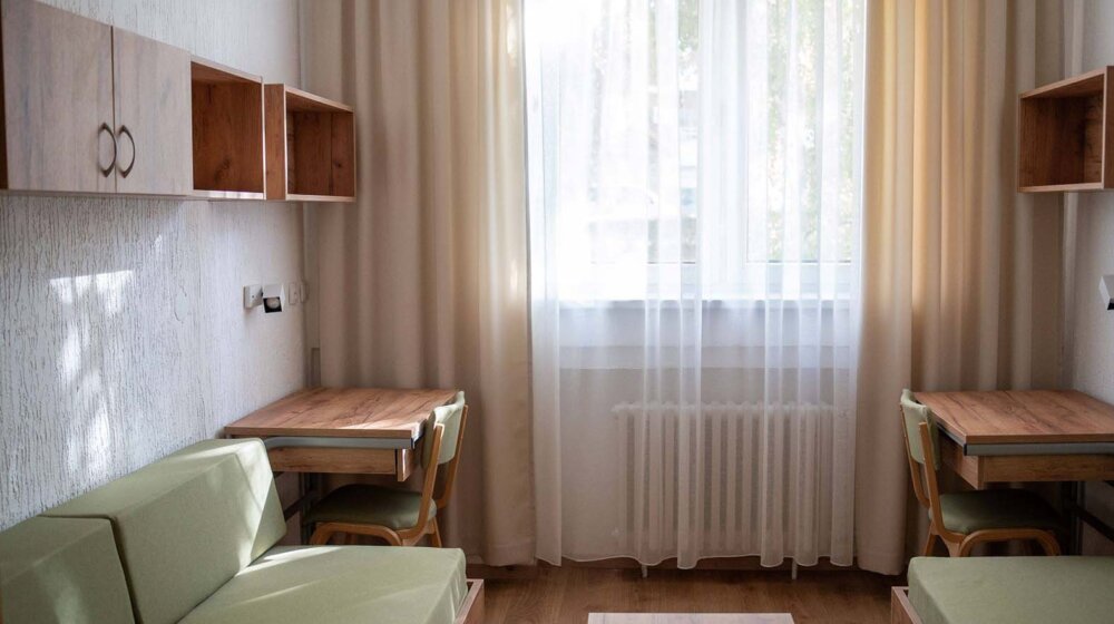 Za studentske kredite i smeštaj u domovima mogu konkurisati i studenti upisani na budžet sa manje od 48 bodova 1