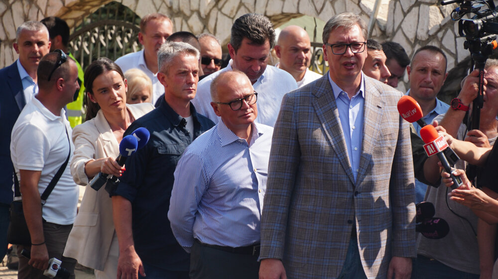 Vučić objavio snimak kako mu izgleda privremeni smeštaj (VIDEO) 1