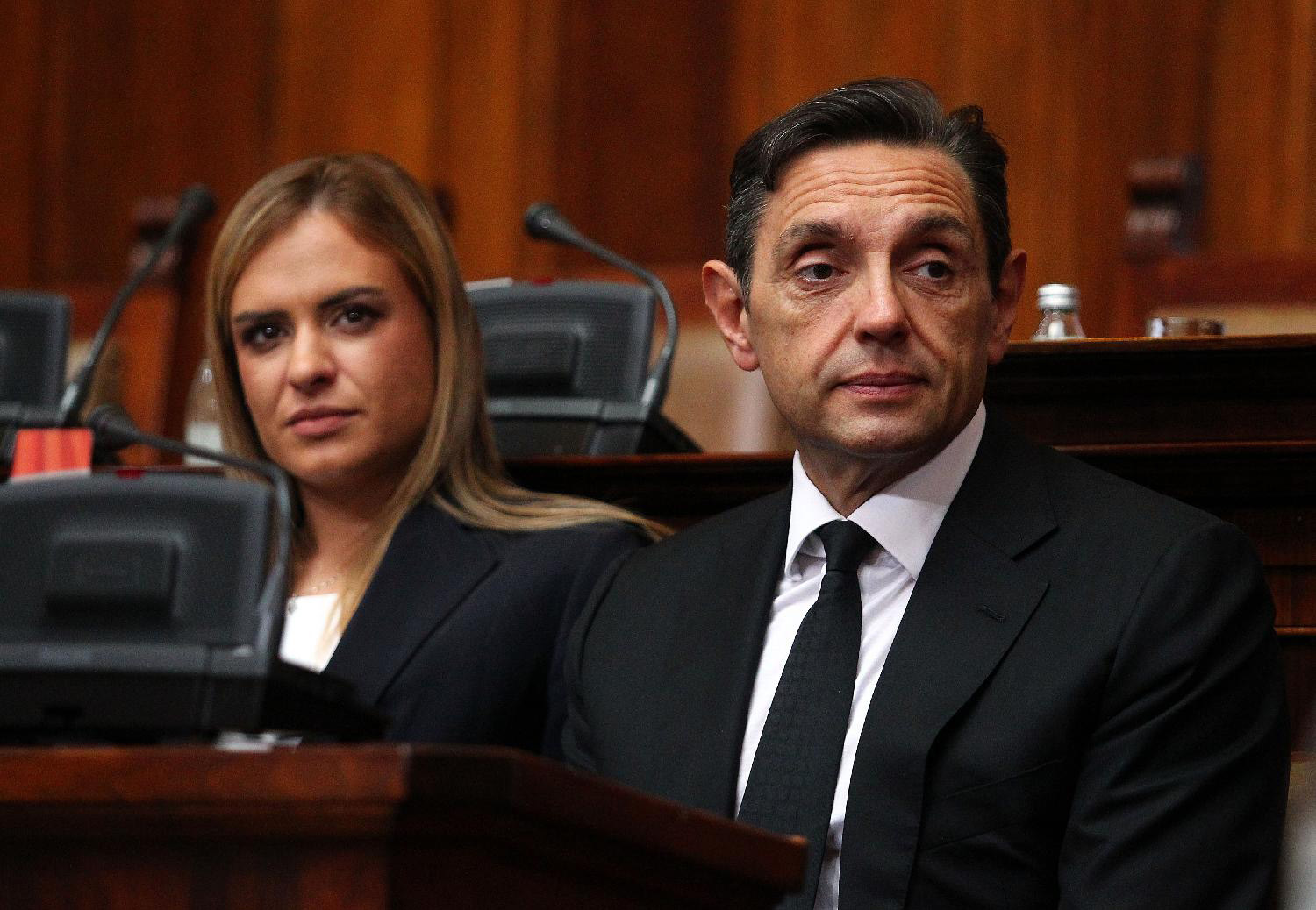 Skupština uveliko raspravlja o litijumu, a ne o rebalansu, Jovanović oslovljava Vulina: Gospodine "Brabus" 2 Skupština uveliko raspravlja o litijumu, a ne o rebalansu, Jovanović oslovljava Vulina: Gospodine "Brabus" 2