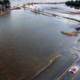 "Situacija je dramatična, poplavni talas nosi vodu u Dunav": Premijeri Češke i Poljske uputili apel građanima i turistima 12