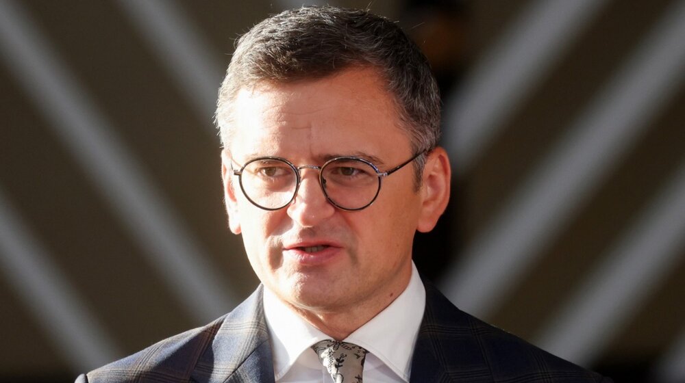 Ukrajinski šef diplomatije podneo ostavku 1