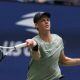 U kojim segmentima igre je najviše napredovao Janik Siner? 10