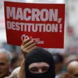 Francuska: Protesti protiv novog premijera i Makrona 1