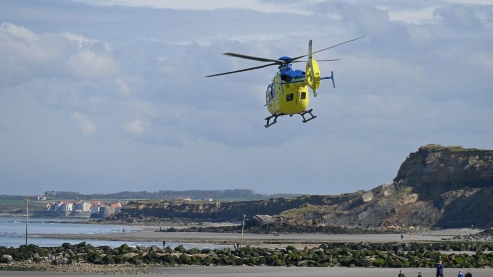 Francuska vidi smrt migranata kao problem koji stvara Velika Britanija 1 Francuski spasioci