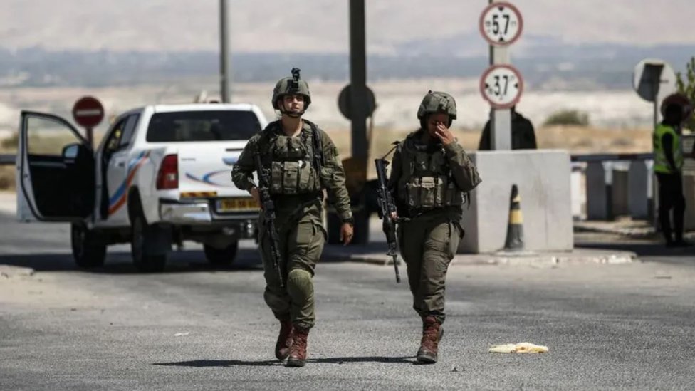 Izrael i Palestinci: Tri Izraelca ubijena na granici Zapadne Obale i Jordana 1 Izraelski vojnici