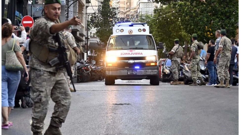 Liban: Devetoro mrtvih i više od 300 poveđenih u novim eksplozijama voki-tokija u Libanu 4 Hezbolah, Liban, napad