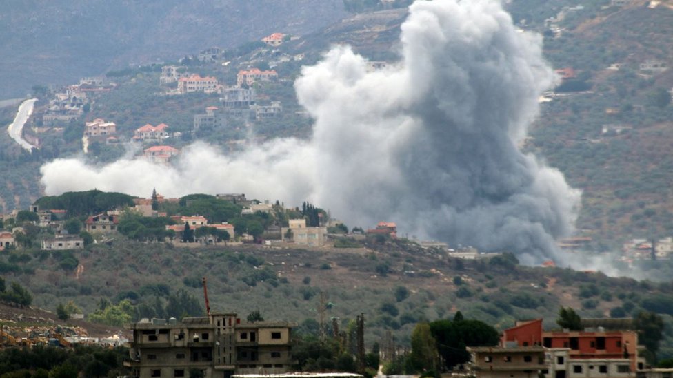 Liban: Hezbolah ispalio 140 raketa na sever Izraela, vazdušni udari na Bejrut se nastavljaju 1 Napad na selo Kfar Kila, na jugu Libana