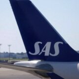 Prinudno sletanje aviona zbog živog miša u obroku putnika 5