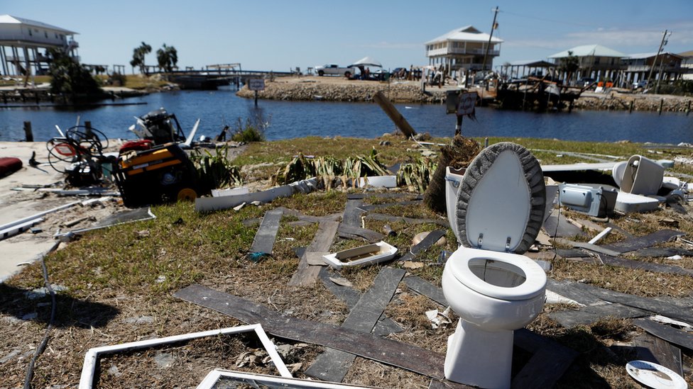 Vremenske nepogode: Uragan odneo više od života u Americi, samo u Severnoj Karolini 30 9 uragan
