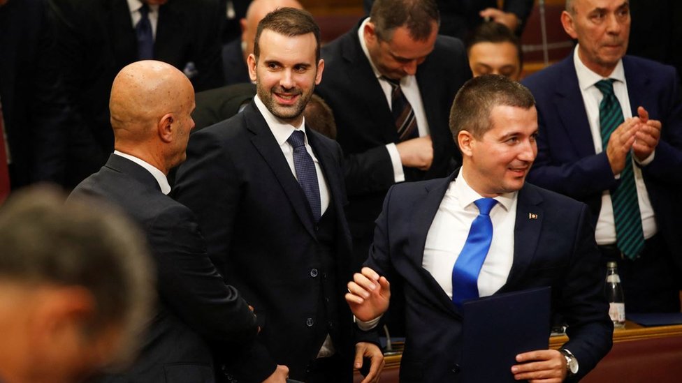 Izbori u Podgorici: DPS-u najviše glasova, ali tas na vagi biće lista predsednika Crne Gore 2 Milojko Spajić (u sredini) i Aleksa Bečić (desno)