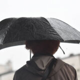 Danas u Srbiji promenljivo oblačno sa kišom 11