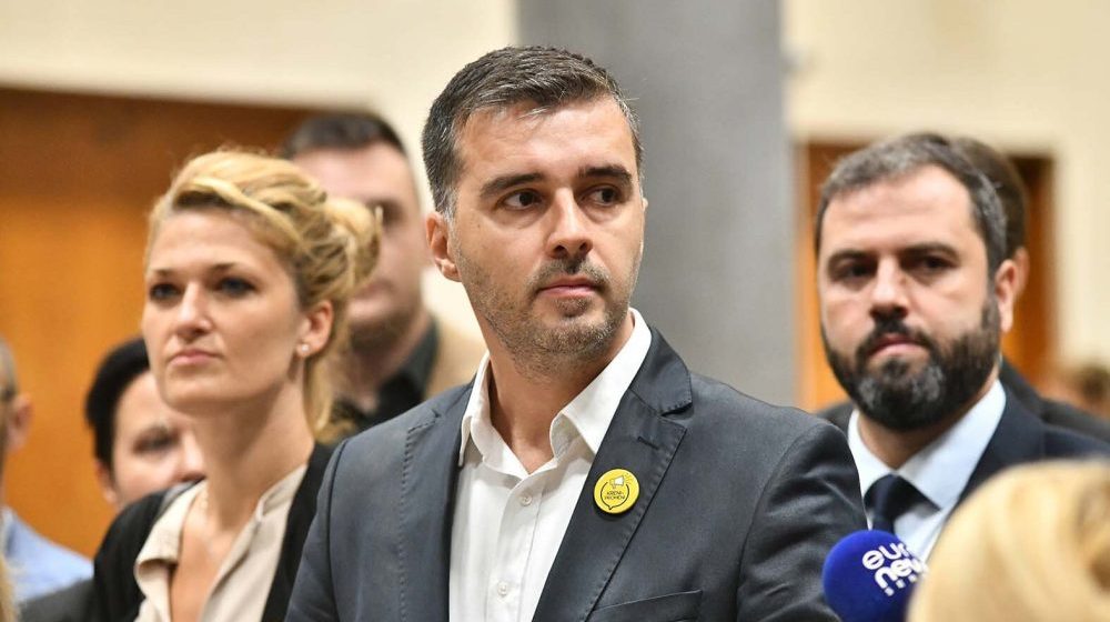 "Zamislite da cela zemlje stane, u istom trenutku": Savo Manojlović objavio koliko blokada je istovremeno bilo u Srbiji 1