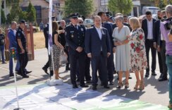 Ivica Dačić posetio OŠ „Despot Stefan Lazarević“: U školama u Srbiji prisutno 2.388 policajaca (FOTO) 12