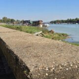 Apeluje se na građane da im ne prilaze: Na Savskom keju postavljeni strujni ormari 5