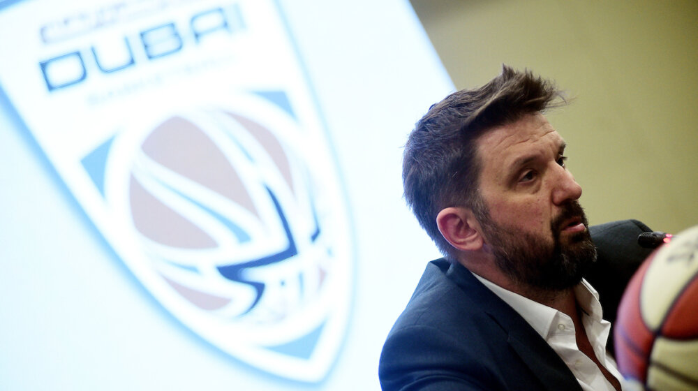 Treba da nam dignu spomenik jer smo želeli da nastupamo u njihovim takmičenjima: Čelnik košarkaškog kluba iz Dubaija kritikuje Evroligu 1