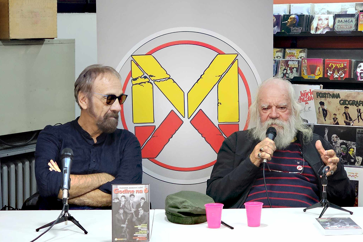 "Kada bi udžbenici istorije bili ovakvi bilo bi lepše ići u školu": Vladimir Janković Džet i istorija šezdesetih godina „Godine na 6“ 2 "Kada bi udžbenici istorije bili ovakvi bilo bi lepše ići u školu": Vladimir Janković Džet i istorija šezdesetih godina „Godine na 6“ 1