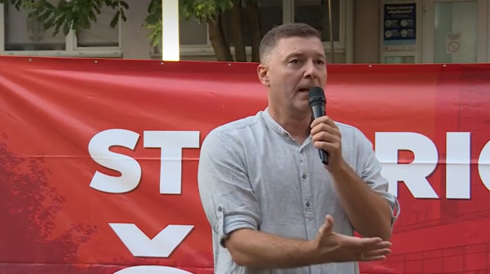 "Stop kopanju litijuma": Završena jednočasovna blokada puta M-124, Šabac-Sremska Mitrovica 1